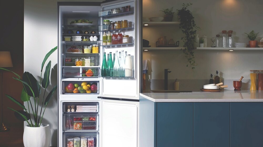 冷蔵庫が冷えない8つの原因｜すぐにできる対処法と修理・買い替えの目安も解説