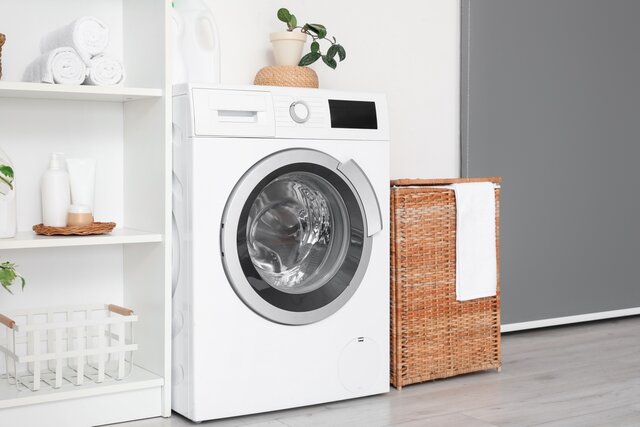 一人暮らしにドラム式洗濯機は必要？価格相場や選び方を解説