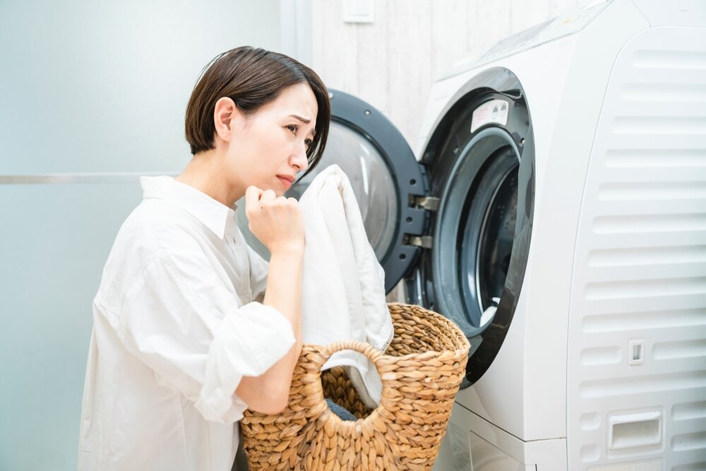 黄砂が飛来する時期の洗濯物への影響は？部屋干し・外干し方法を解説