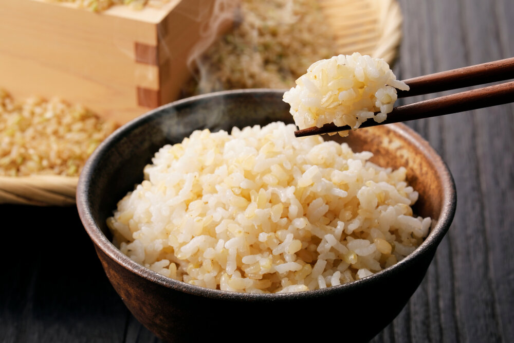 炊き立ての玄米ご飯