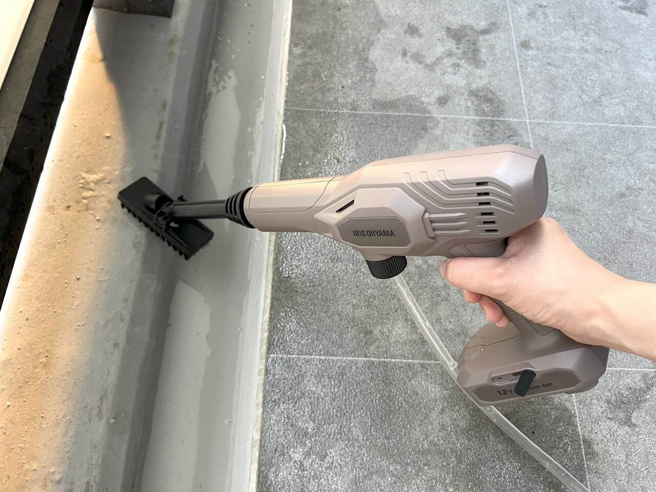 ブラシノズルで掃除