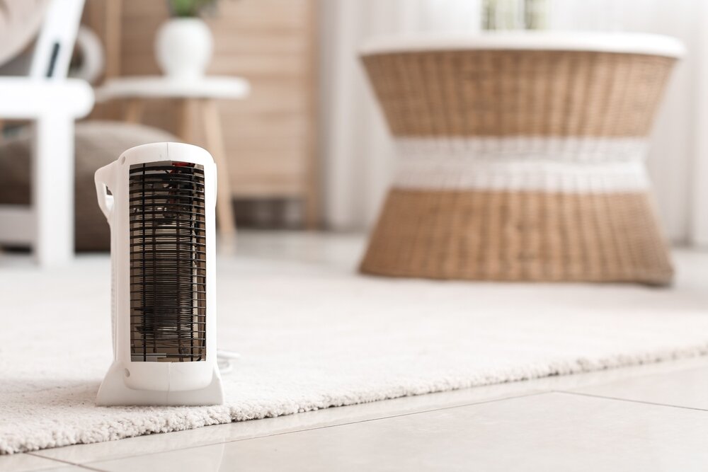 リビングに置かれたコンパクトなヒーター