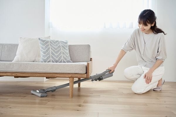 充電式サイクロンスティッククリーナー／SCD-124P-HC