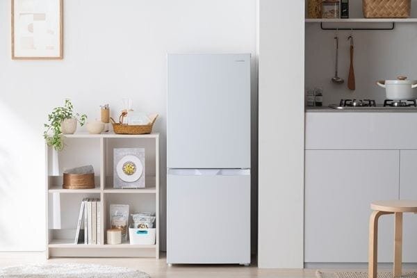 冷蔵庫 140L自動霜取り／IRSN-14B-W