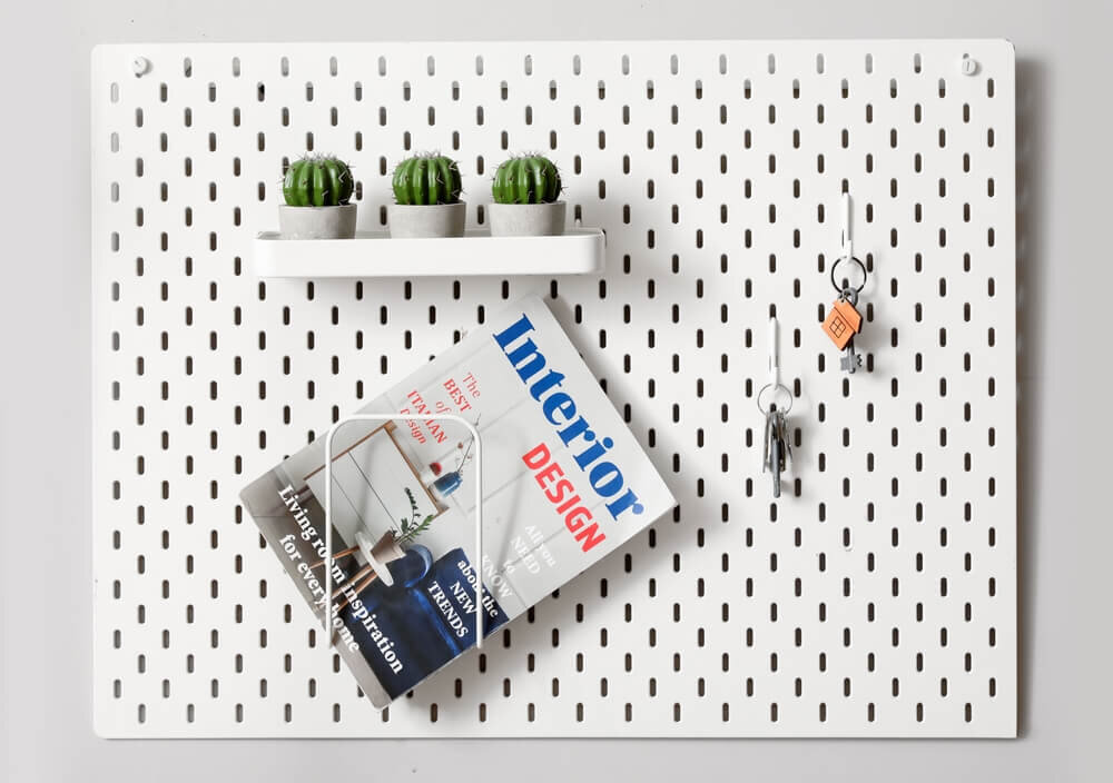 有孔ボードを使った収納棚