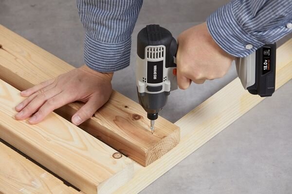 アイリスオーヤマのインパクトドライバ