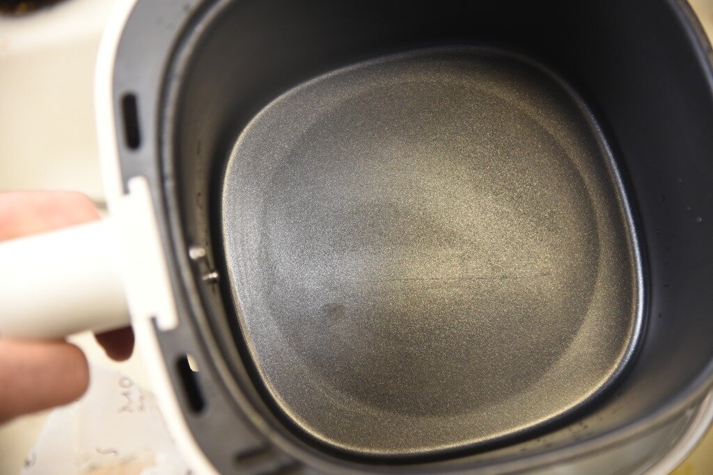 ピカピカのエアフライヤー