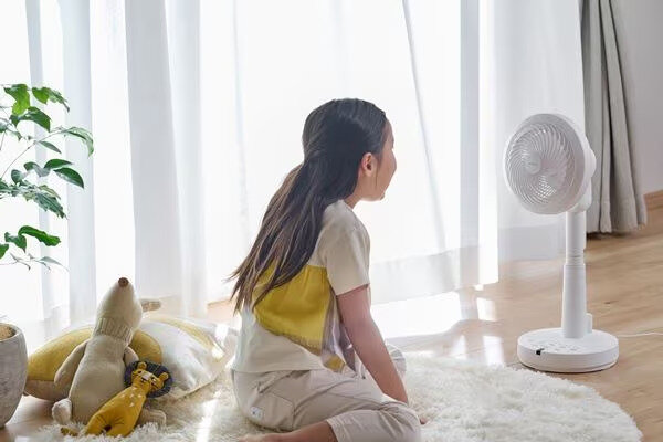 サーキュレーター 扇風機 28畳 DCモーター 左右首振り／STF-SDC15TEC