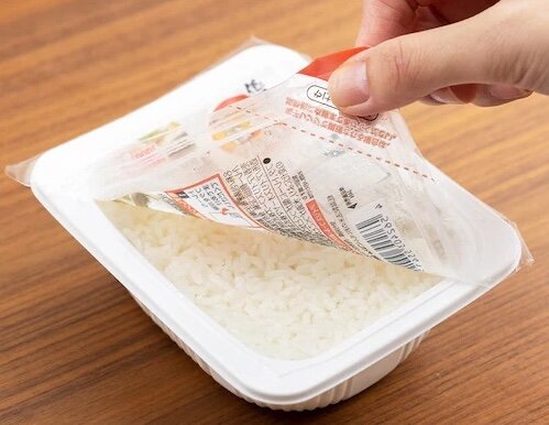アイリスオーヤマのパックごはん