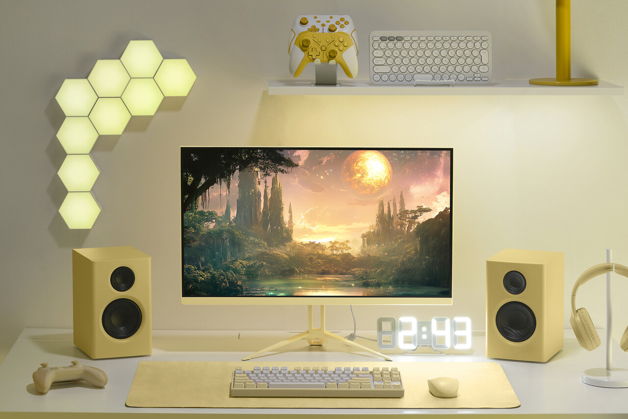 ゲーミングモニター 27inch／DG-AW2718S