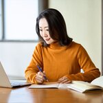 【ファーマストリーム】Eラーニングの講義提供　～基礎重視した生涯教育～
