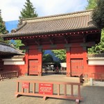 意外と知らない?東大の赤門は、加賀前田家ゆかりの門だった