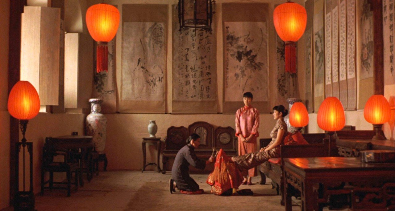 【日芸 映画批評連携】2025＃4-1　『紅夢』〜高い壁と旧い院落をめぐる悲劇〜