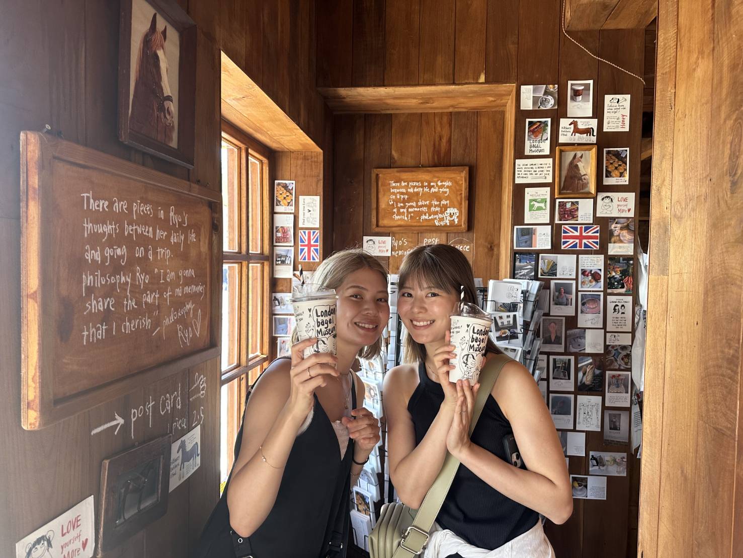 落ち込んでも、次は上がるだけ。松森彩夏が貫く「すべてをプラスに変える」生き方