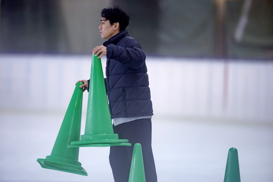 スケート教室の準備を誰に言われるでもなく、率先して行っていた