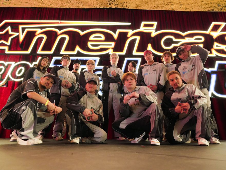 【第3弾】KOSÉ 8ROCKS「America's Got Talent」でのオフショットを公開！