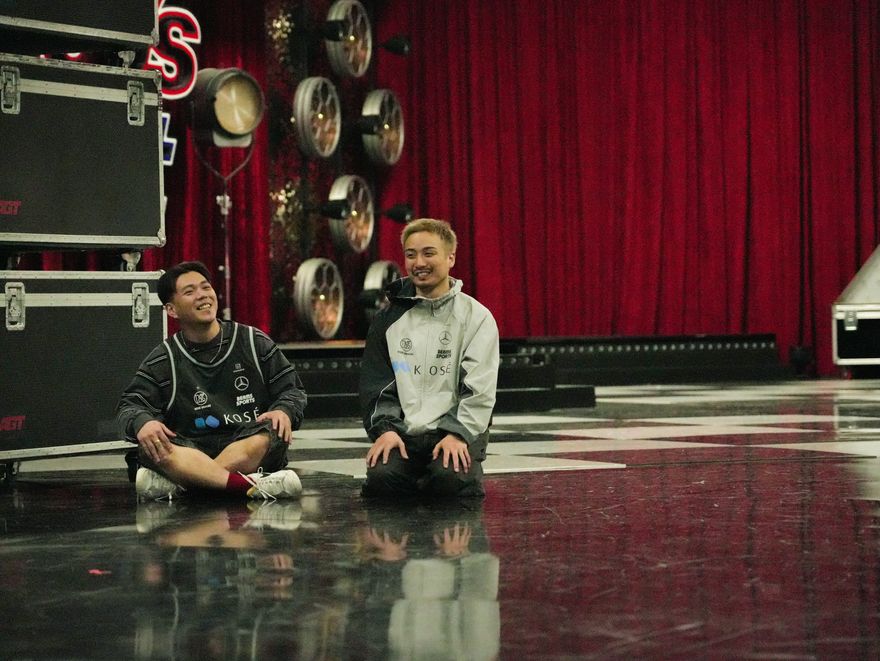 【第2弾】KOSÉ 8ROCKS「America's Got Talent」でのオフショットを公開！