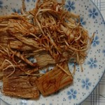 カリカリ食感で、驚くおいしさ!「カリカリえのき」の作り方