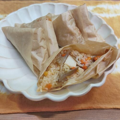 クッキングシートで三角中華ちまき ポリラップ レシピ (154577)