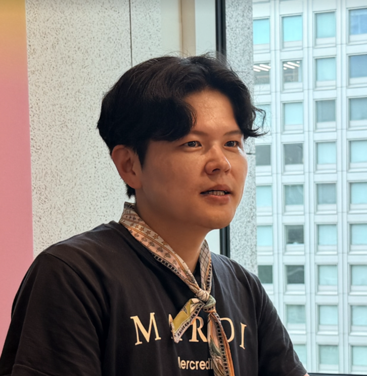 山本 大介さん}