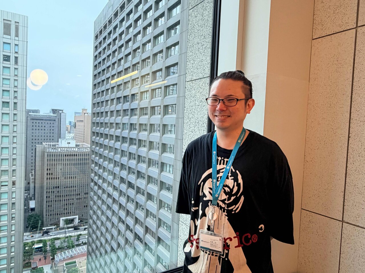 両側を経験したメンター、エンタープライズ事業統括本部プロジェクト導入部の秋葉さん