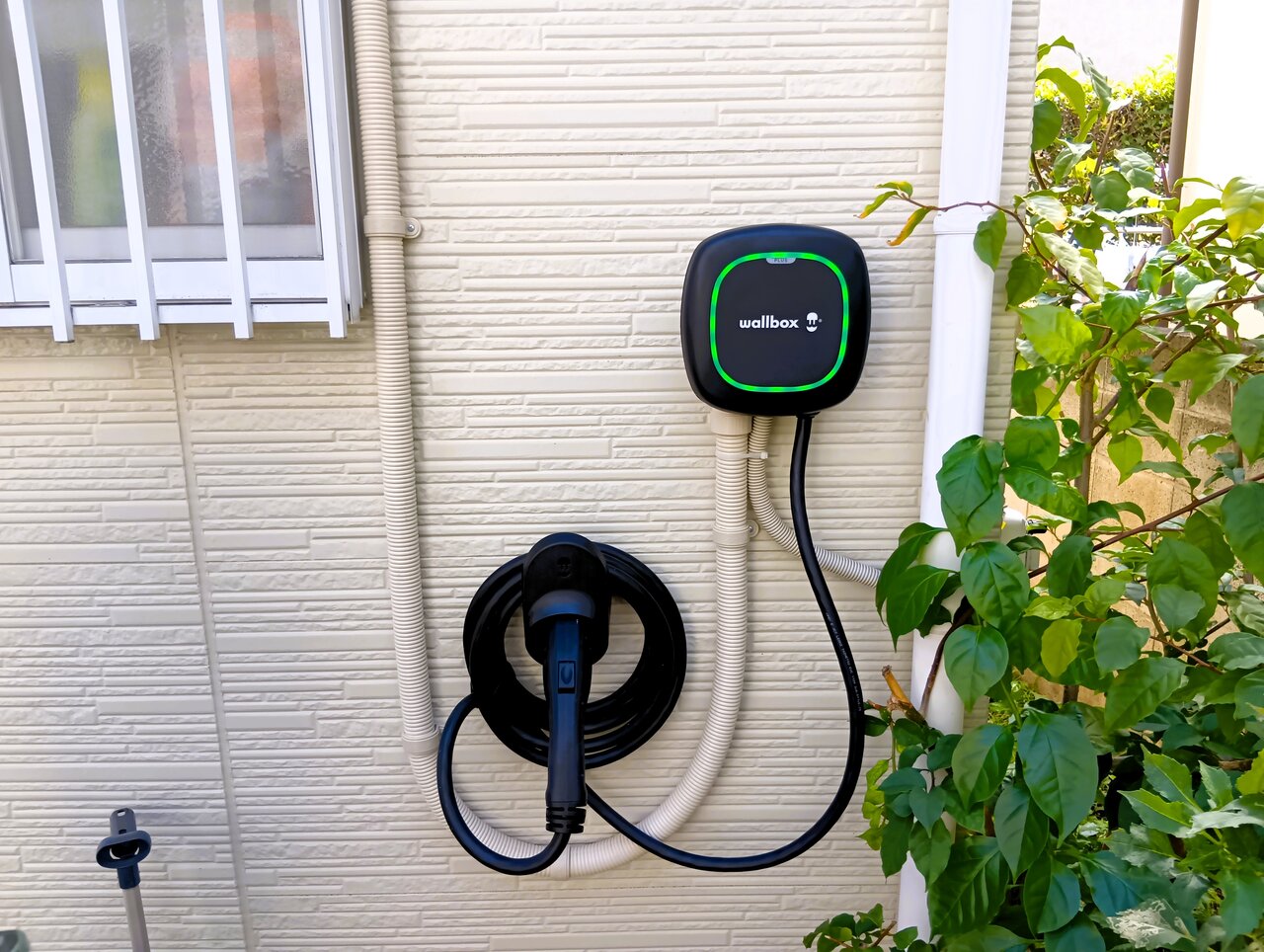 【Wallbox Pulsar Plus】東京都狛江市 導入事例