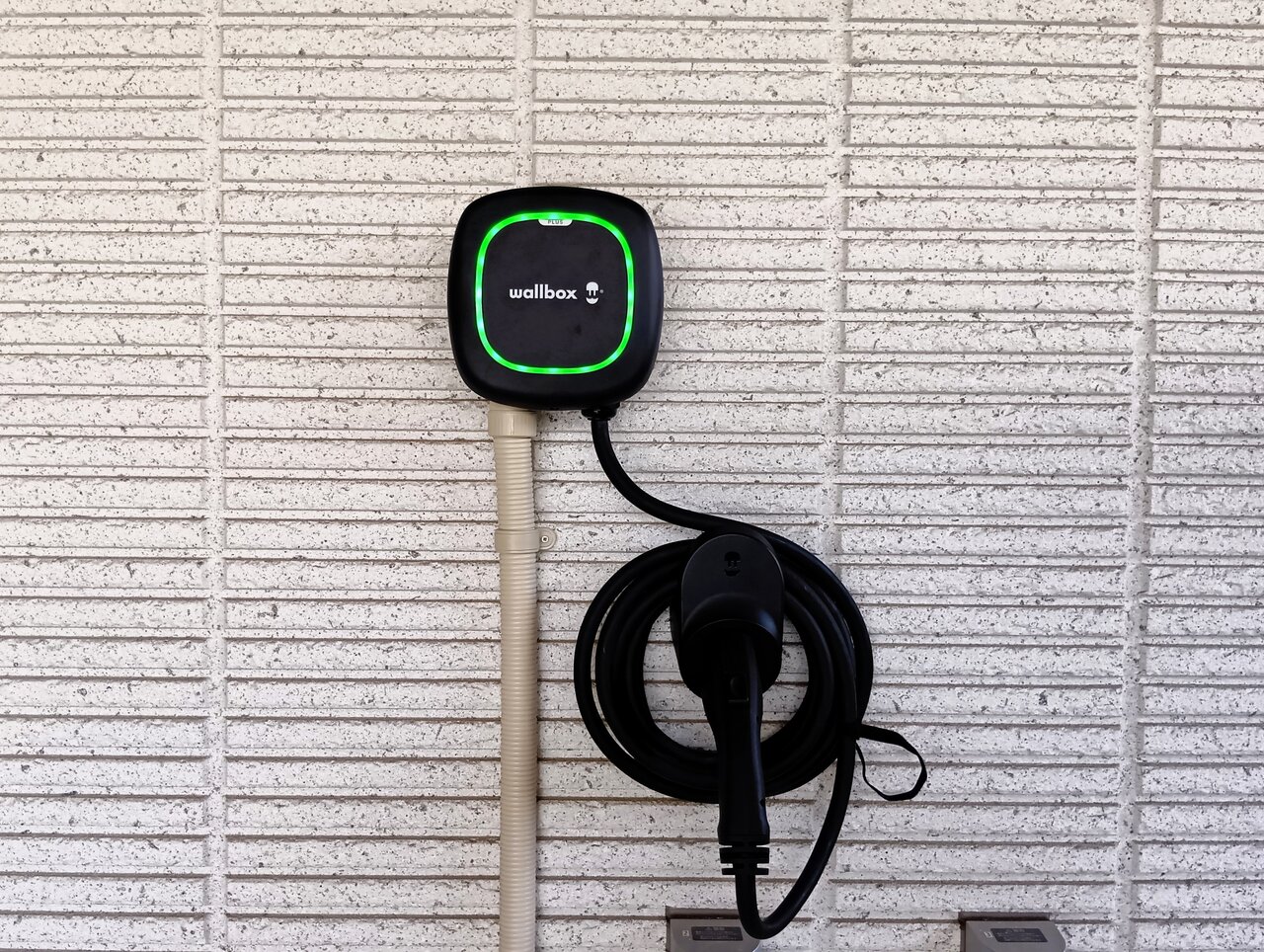 【Wallbox Pulsar Plus】神奈川県相模原市 導入事例