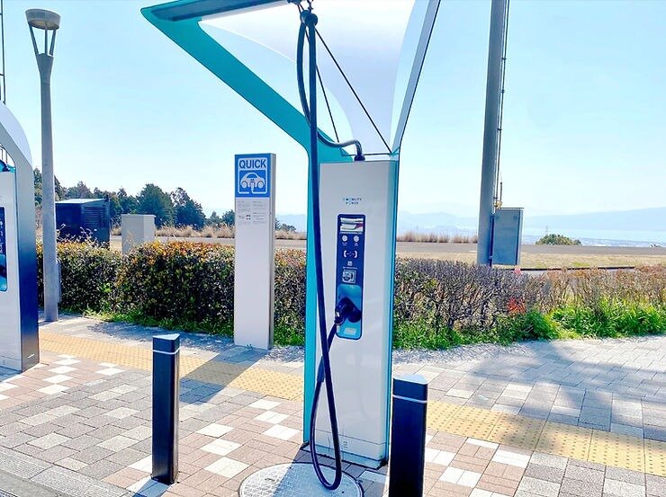 急速充電器