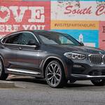 BMW X4がモデルチェンジとの事。独特なエクステリアデザインや内装等は?