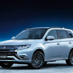 三菱「アウトランダー」「アウトランダーPHEV」 を改良し同時発売