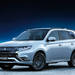 三菱「アウトランダー」「アウトランダーPHEV」 を改良し同時発売