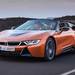 BMWで2千万円の価値を持つ「i8 ロードスター」のスペックや特徴を教えます!
