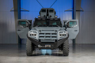 核兵器も毒ガスも防いじゃう 装甲車 セネターapc が 市販モデル発売 Chibica チビカ