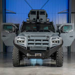 核兵器も毒ガスも防いじゃう!装甲車「セネターAPC」が、市販モデル発売