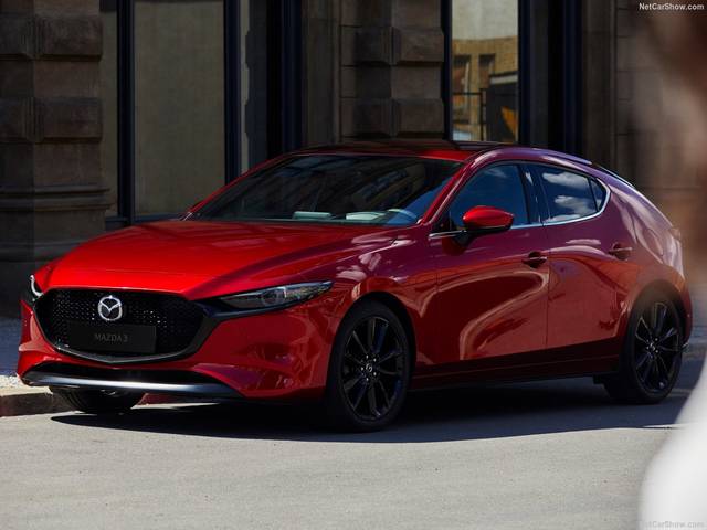 マツダ新型アクセラ Mazda3 が初公開 魂動デザインやパワートレインは Chibica チビカ