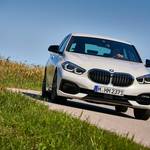 BMW 新型1シリーズが登場、FRからFFに進化!