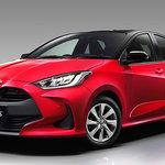 トヨタが新型車「ヤリス」を世界初公開!全国各地で展示予定!