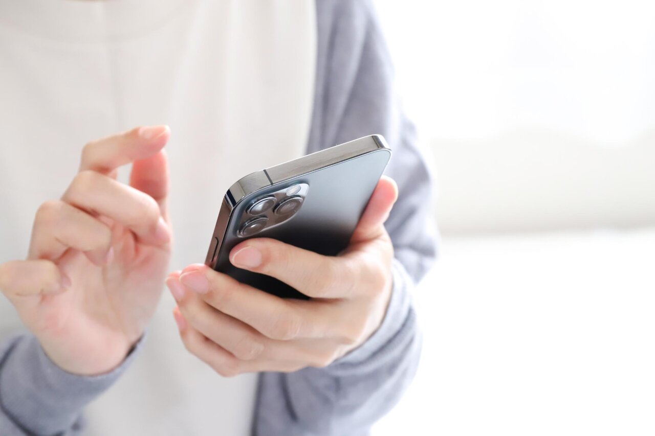 インスタグラムでストーリーを削除する方法