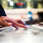 InterFM897「おとなアカデミー」 Mr.Q(ラッパ我リヤ)がお届けする「おとなの毎日をカッコよく!」記念すべき第1回めオンエア