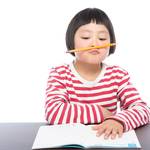 メルカリで読書感想文など「夏休みの宿題」を買う時代!? 学校の先生は「見分けができる」と言いますが・・・