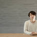 葛藤から這い上がり、自問自答の上で行き着いた“光の方向へ向かう音”とは。戸渡陽太『光へのアーキテクチャ』インタビュー