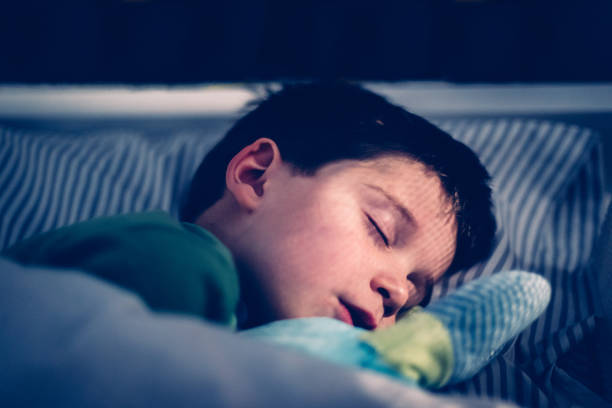 子供を何時に寝かせてる 寝る子は育つって本当 年齢別 ベストな睡眠時間とは 子育て情報まとめ マタイク