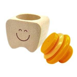 Amazon.co.jp: 【木製】 乳歯のおうち(オレンジ) (50308)