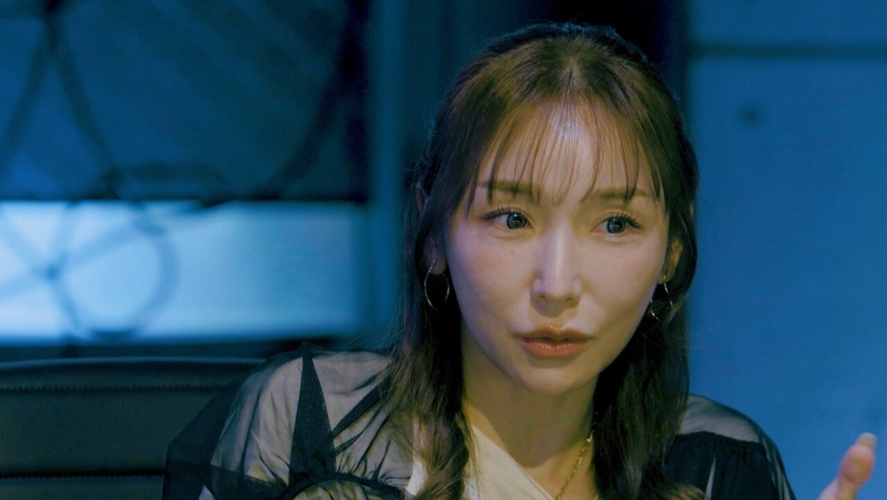 加護亜依、女性ファンの行動が次第にエスカレート「なんで無視するの」恐怖体験を告白