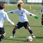 インターセプトの意味とは?カットの違いとやり方【サッカーガイド】