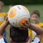 スローイン特集!投げ方・ルールやゴールになる場合は?【徹底解説】