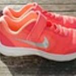 テニスシューズの正しい選び方とは?【初心者ガイド】