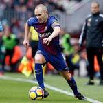 ボディフェイントのやり方とコツとは?【サッカーテクニック解説】