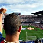サッカー観戦するときの服装とは?夏・冬で全然違うポイントとは?