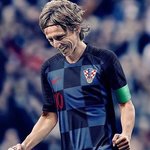 サッカー選手がつけているヘアバンド特集!人気なものはどれ?